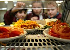 В России хотят запретить кормить детей продуктами, не соответствующими ГОСТам В России хотят запретить кормить детей продуктами, не соответствующими ГОСТам